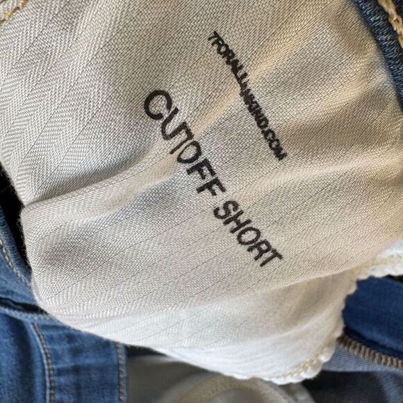 New 7 for All Mankind Blue Cut Off Jean Shorts Women Plus Size 32 Raw Hem Summer - Picture 8 of 10